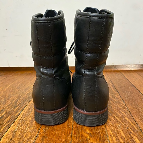 Women’s Lace Up Low Heel Combat Boots - Picture 3 of 5